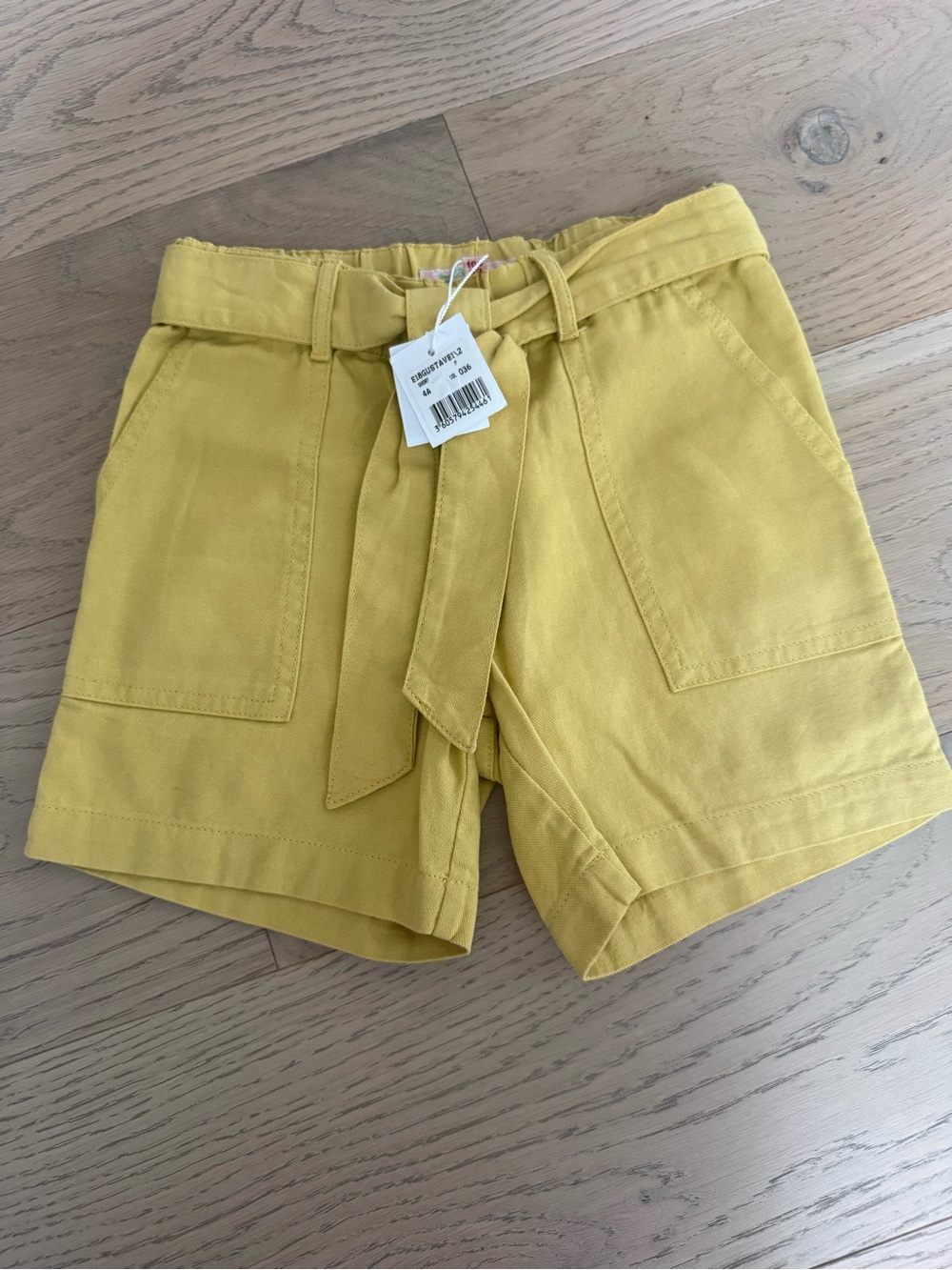 NWT Bonpoint Yellow Tie-Waist Cotton Shorts with Front Pockets Size 4